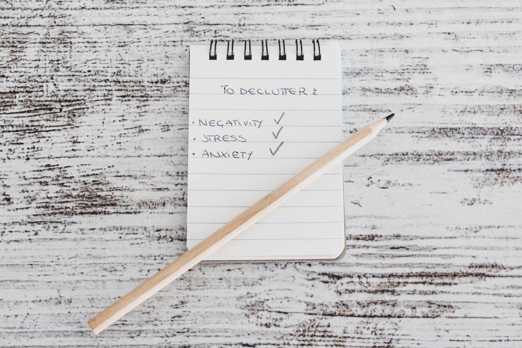 List of things to declutter on this cut through the clutter series